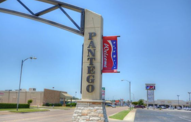 Pantego, TX skyline and business district