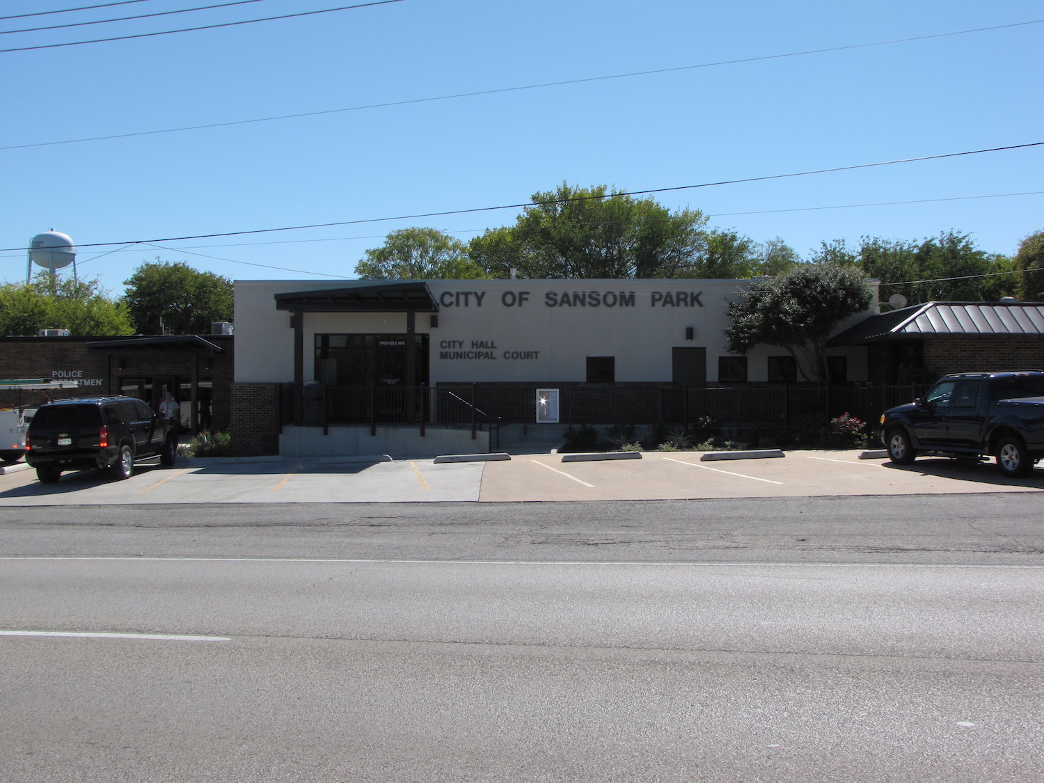Sansom Park, TX skyline and business district